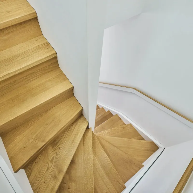 Wendeltreppe aus Eiche, Blick von oben