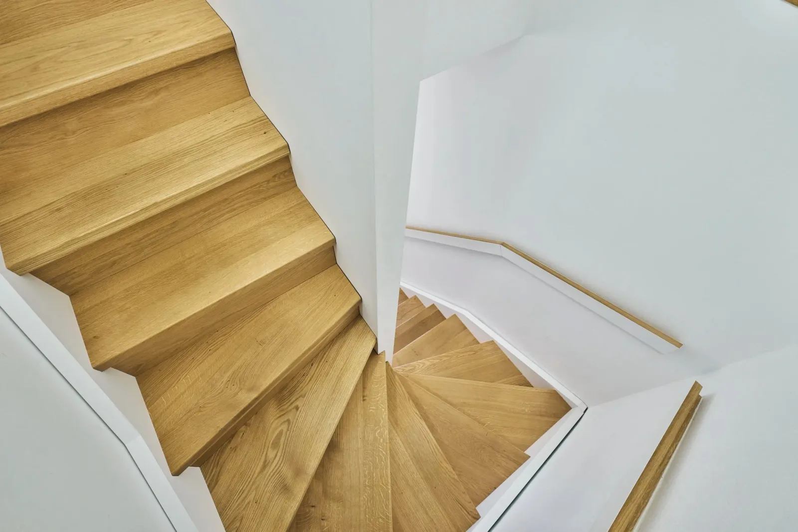 Wendeltreppe aus Eiche, Blick von oben